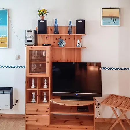 Lovely In With Kitchenette Trassenheide
