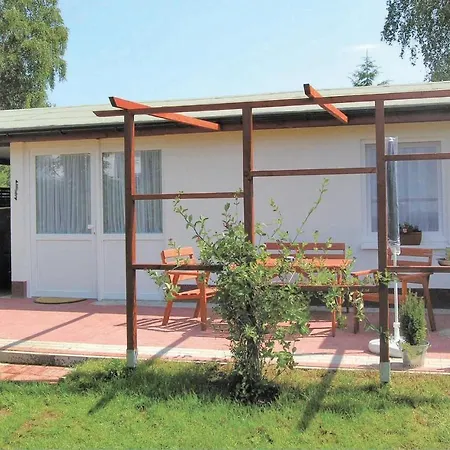 Holiday home Lovely In With Kitchenette